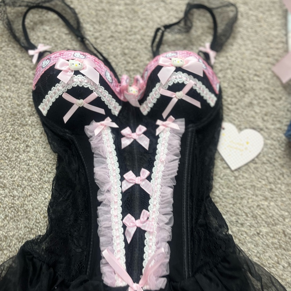 Chic Black and Pink Lace Chemise
